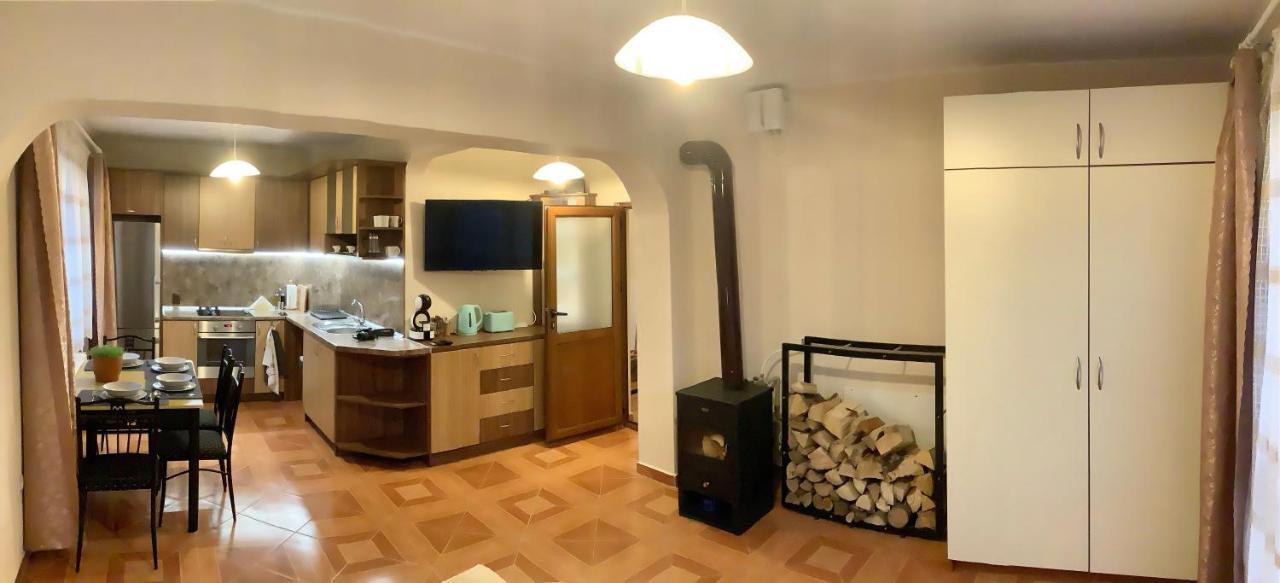 Apartment приключение в